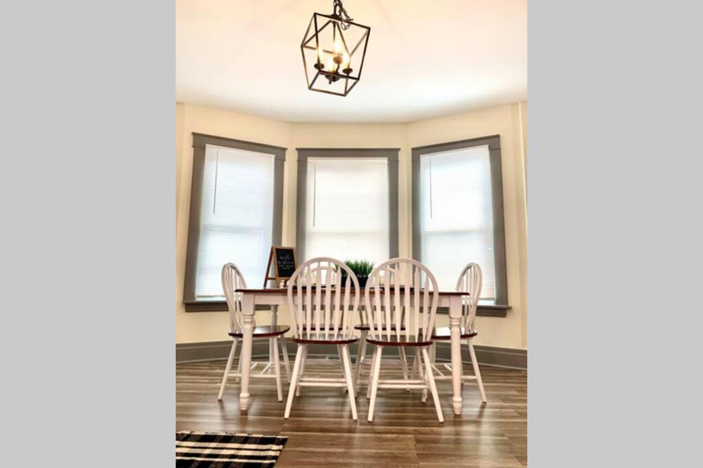 6Br Retreat-Great For Reunions And Getaways Minutes From Niagarawatervallen Buitenkant foto