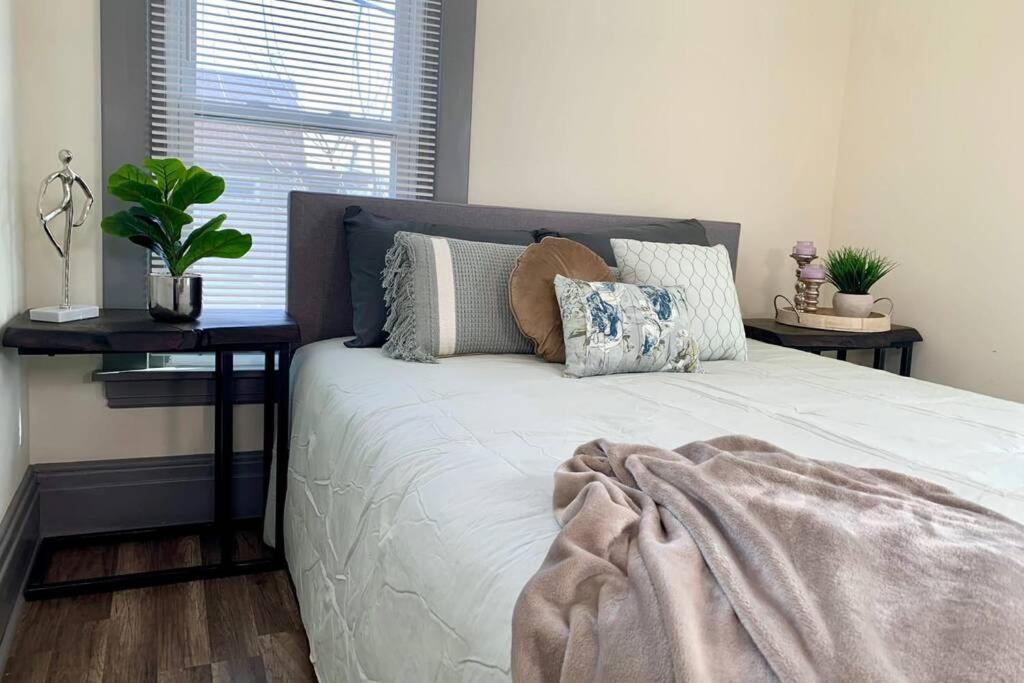 6Br Retreat-Great For Reunions And Getaways Minutes From Niagarawatervallen Buitenkant foto